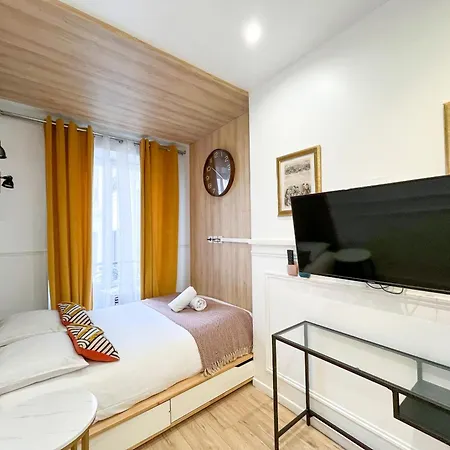 公寓 Urban Flat 80 - Cinema Flat Sebastopol *