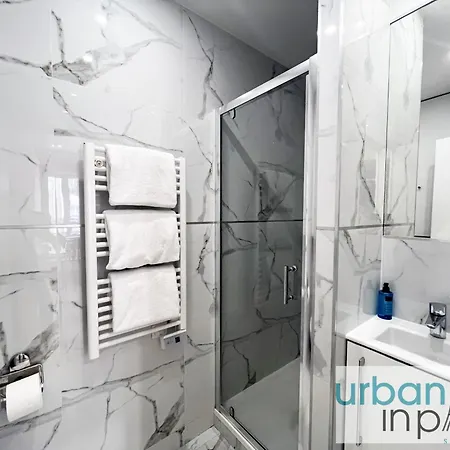 Urban Flat 80 - Cinema Flat Sebastopol 아파트